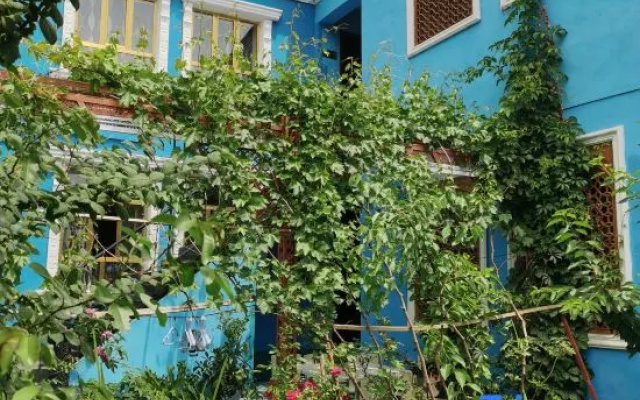 Yijing Farmhouse