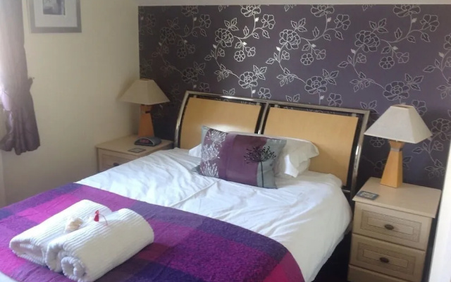Silverstone Guest House