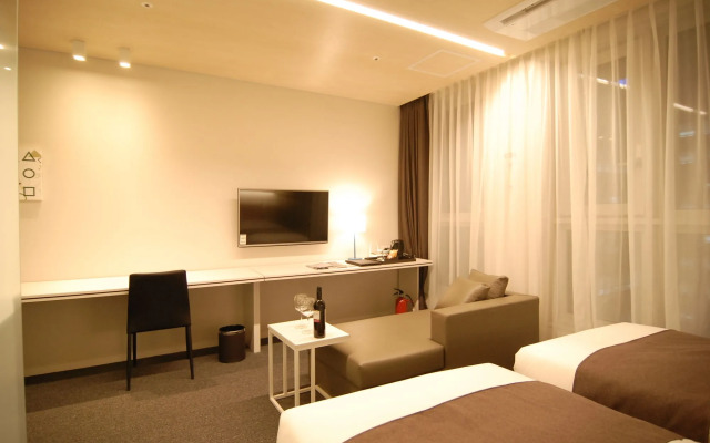 Grand City Hotel Changwon