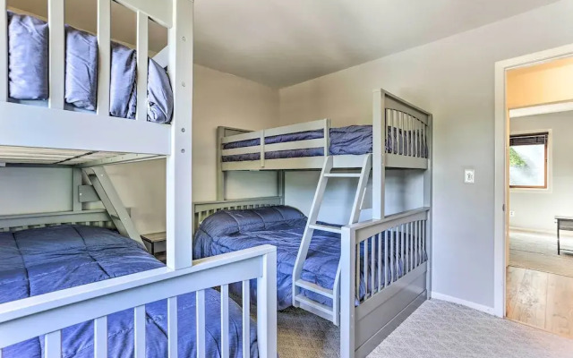 Gorgeous Vernon Township Condo w/ Balcony!