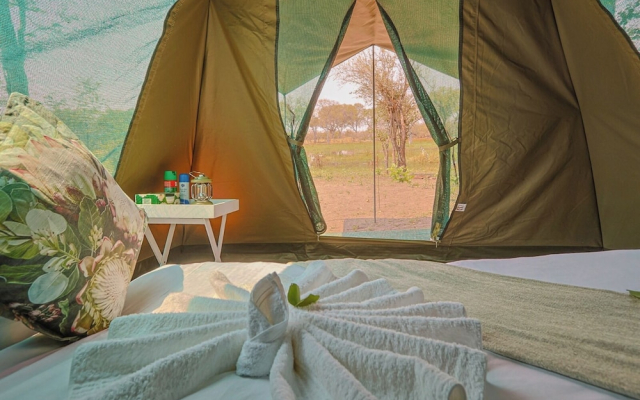 Khwai Mokoro Safaris and Campsites