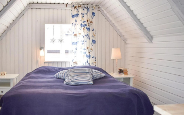 Nice Home in Gärsnäs With 2 Bedrooms