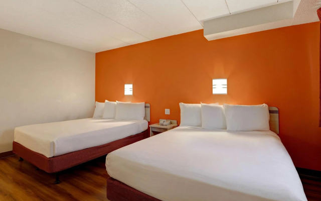 Motel 6 Lakeville, MN - South - Lakeville