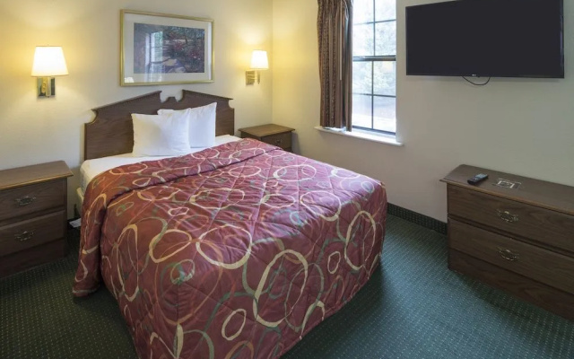 InTown Suites Extended Stay Atlanta GA - Marietta Town Center
