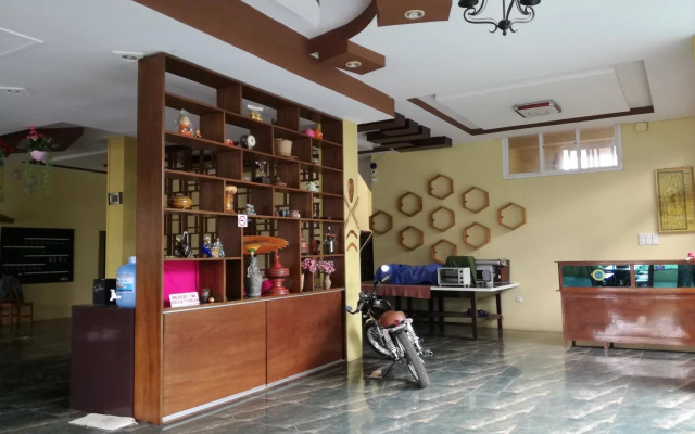 Gold Star hotel