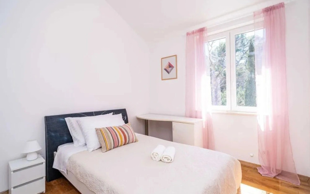 Apartment Hladilo