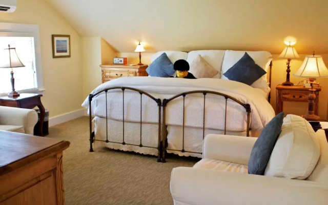 Mill House Inn