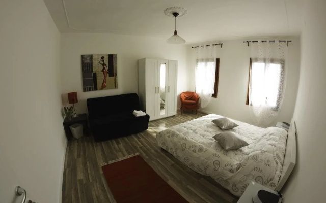 Chiocciola Venice B&B