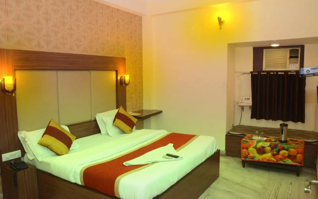 Hotel Golden Leaf