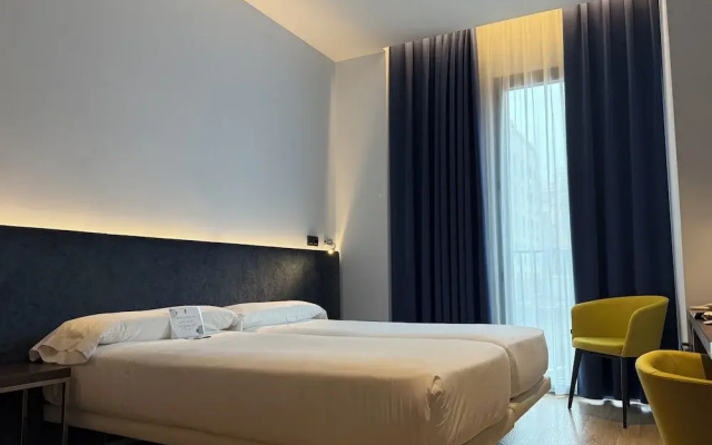 Hotel Chi