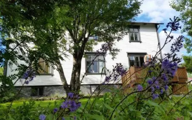 Arbol Guest House