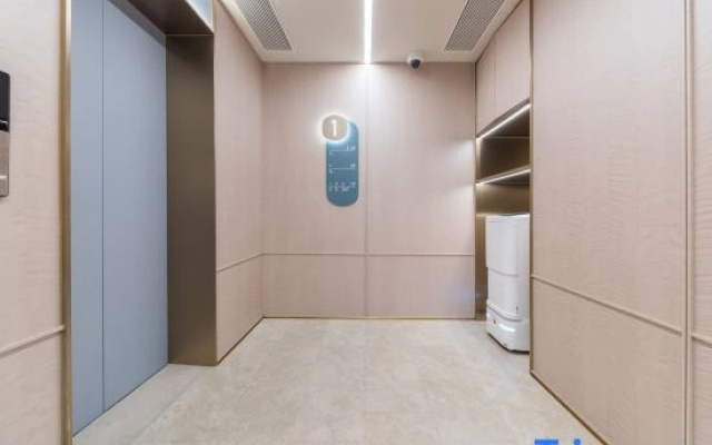HanTing Hotel (Shanghai Tongji University Quyang Road Subway Station)