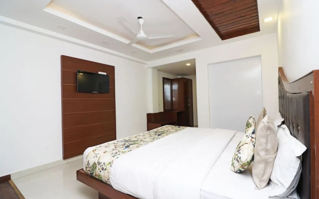 OYO 16063 Hotel Grand Valley