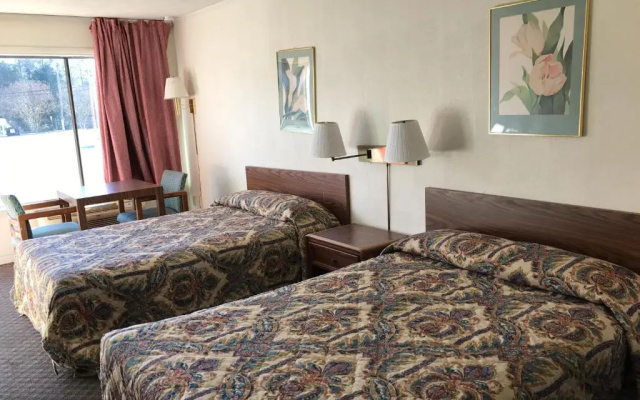 Flagship Inn