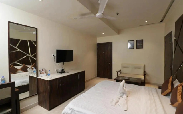 EENNRA GUEST HOUSE, Malda