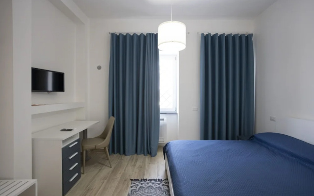 MA RI Apartments
