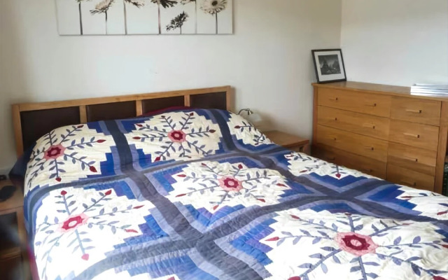 Hill View Apartment
