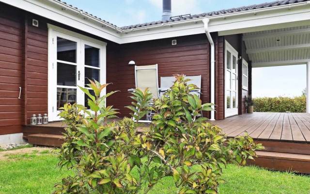 6 Person Holiday Home in Humble