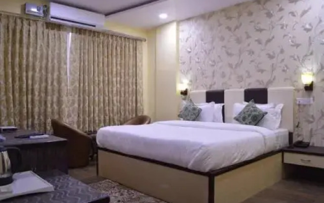 Hotel Sun Shine & Resort Satna