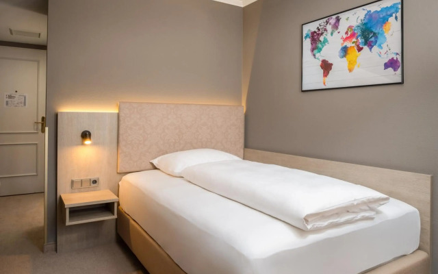 Awa Hotel