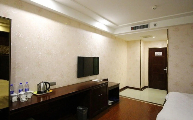 GreenTree Inn Lanzhou Train Station Road East Business Hotel