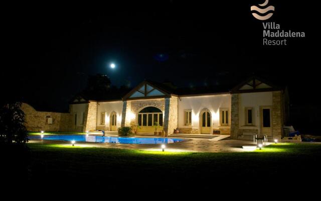 Отель Villa Maddalena Resort Солофра вид на фасад