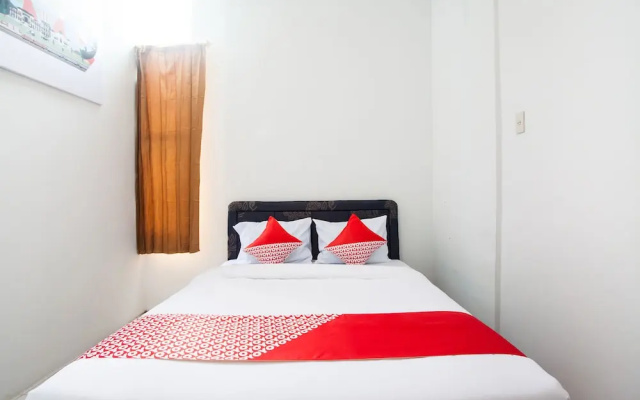 Hotel Anugerah by OYO Rooms