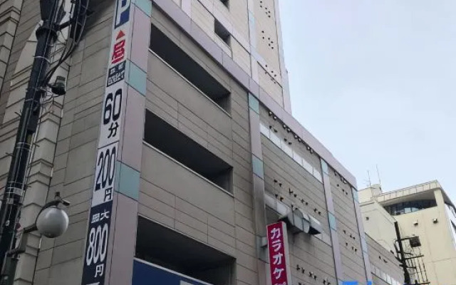 IK Minami 6-jo Residence Unit 601