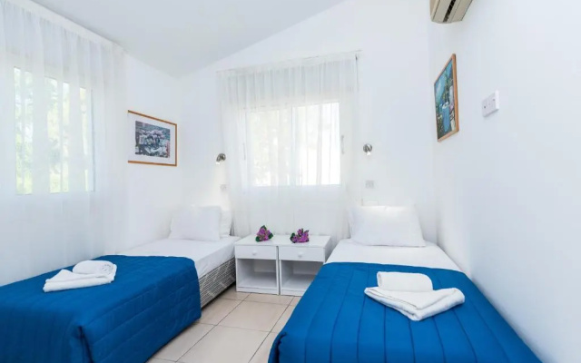 Fig Tree Z Holiday Villas