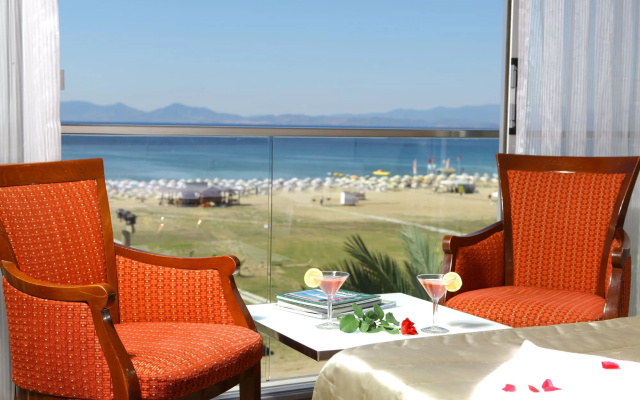 Acem Hotel