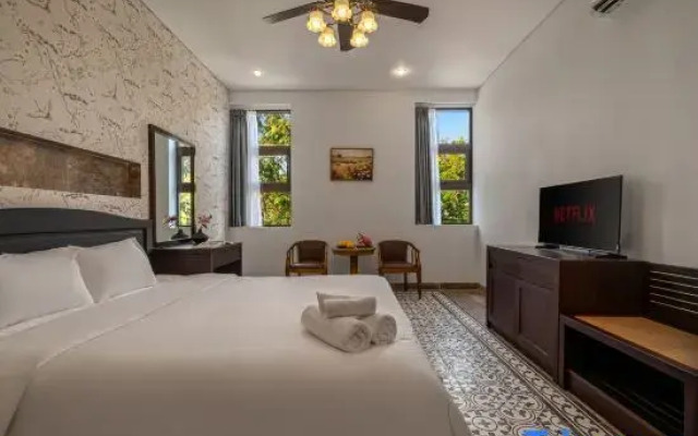 Villa 4brs big pool/near golf/near beach