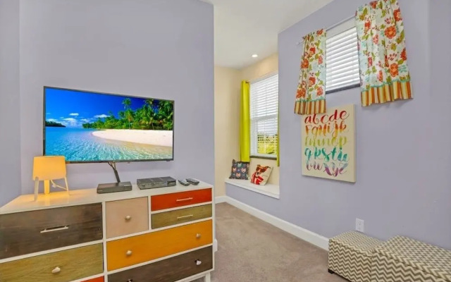 1511retreat 3 Bedroom Townhouse by Redawning
