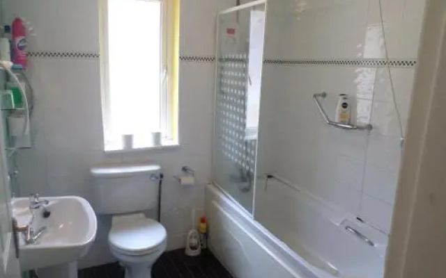 Apple Guest House