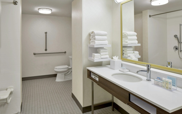 Hampton Inn & Suites Atlanta Midtown
