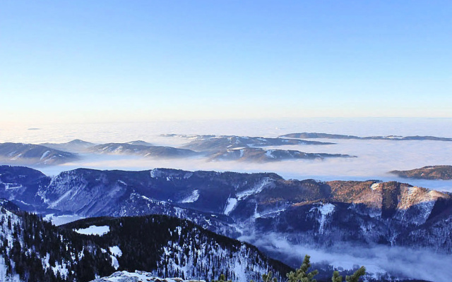 Chalet on Feuerkogel With Stunning Views