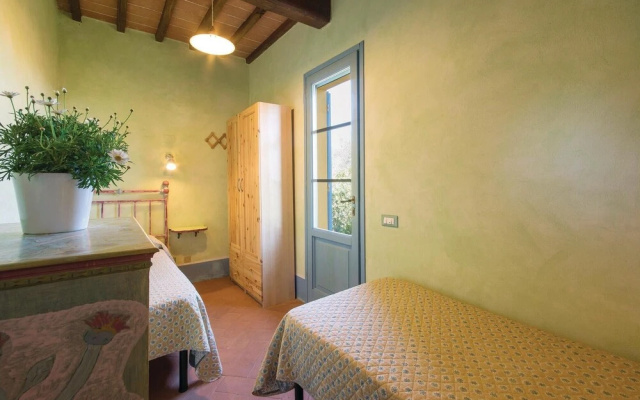 Beautiful Home in Buggiano PT With Wifi and 3 Bedrooms