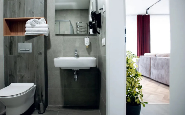 Spacious Apartment Center