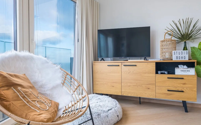 Cozy Studio With Sleeping Area and sea View