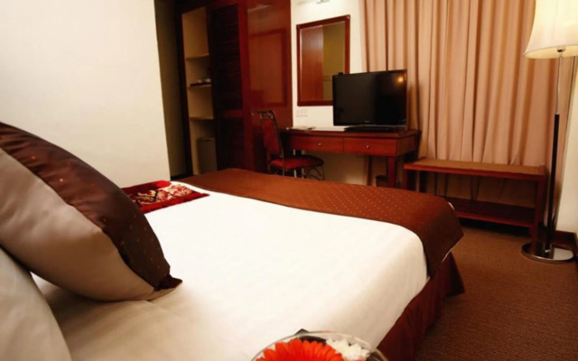 TH Hotel Kelana Jaya