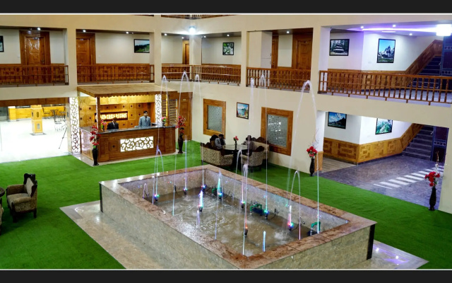 Grand Krisa Resort & Spa