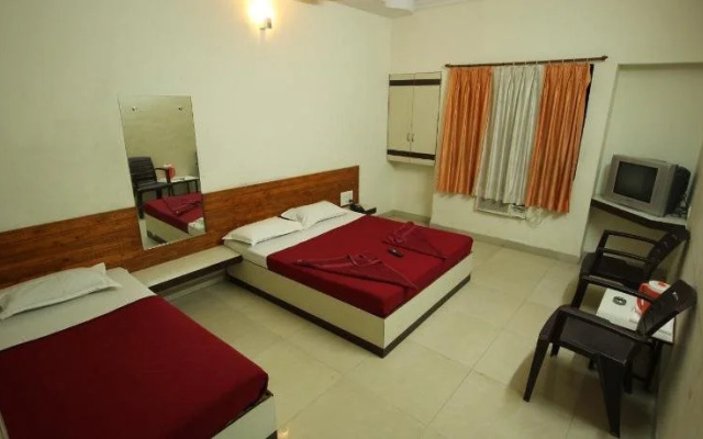 Hotel Laxmibai Palace