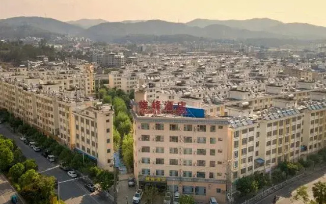 Xiongfeng Hotel