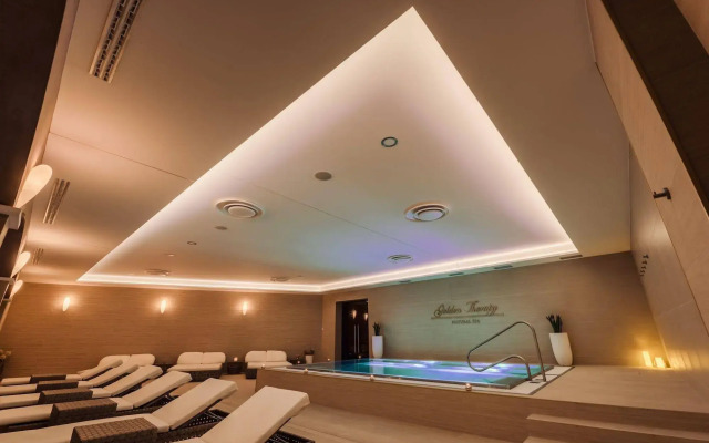 Villa Plaza Boutique Hotel & Spa