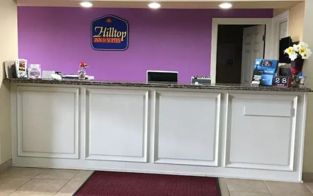 Econo Lodge Inn & Suites