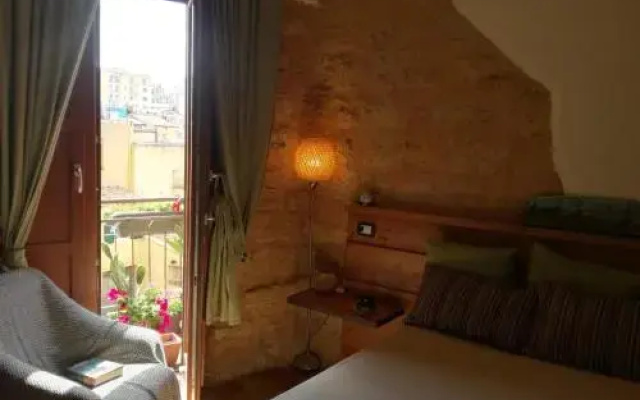 Aljama - Downtown B&B