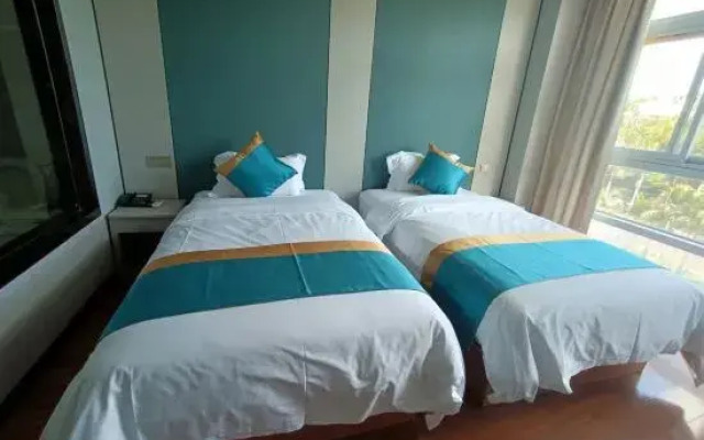 Huaju Hotel (Fuzhou Rongcheng Plaza store)