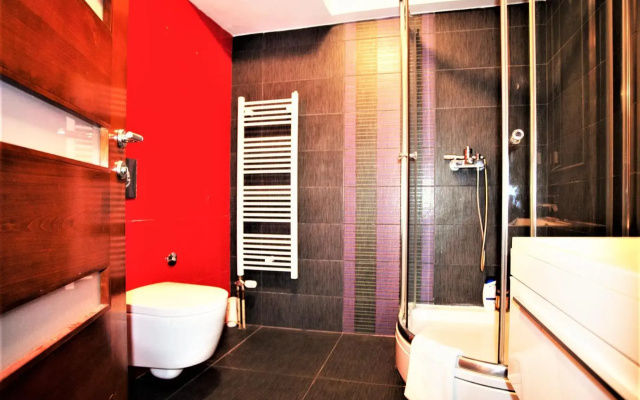 Centrally located 2 bedroom apartment