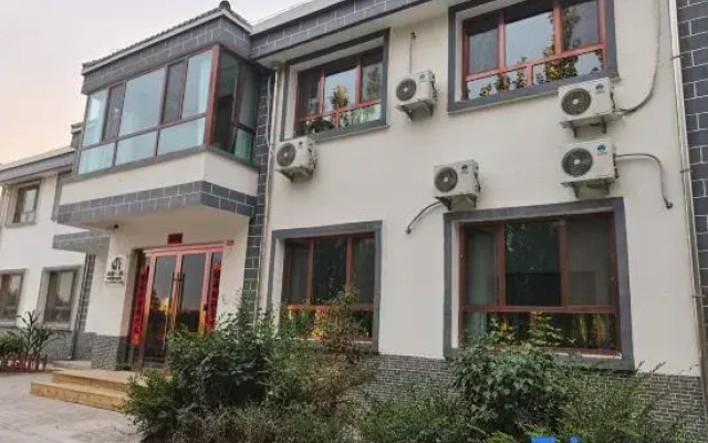 Yiyu Homestay (Zhangye Wetland Park)