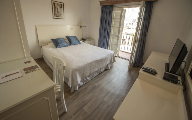 Hotel Cecilia