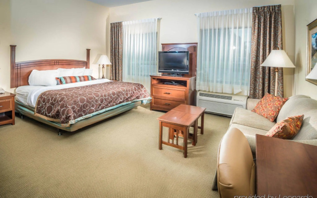 Staybridge Suites Toledo - Maumee by IHG